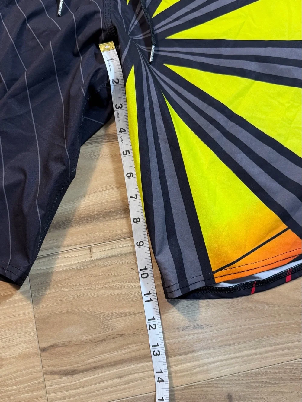 O'Neill Black & Neon Yellow Graphic Boardshorts